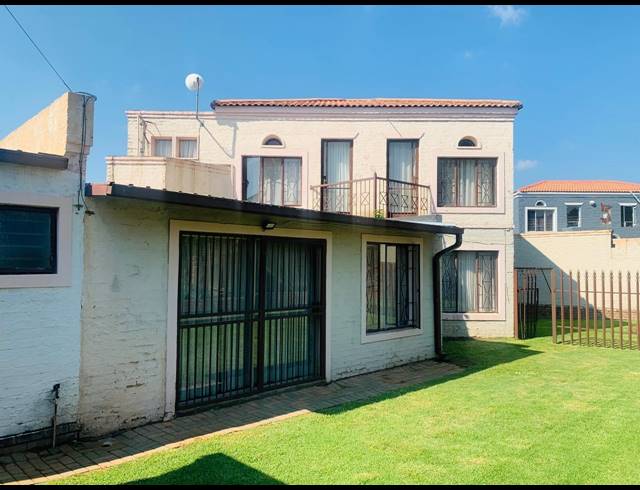 3 BEDROOM HOUSE FOR SALE IN JORDAAN PARK